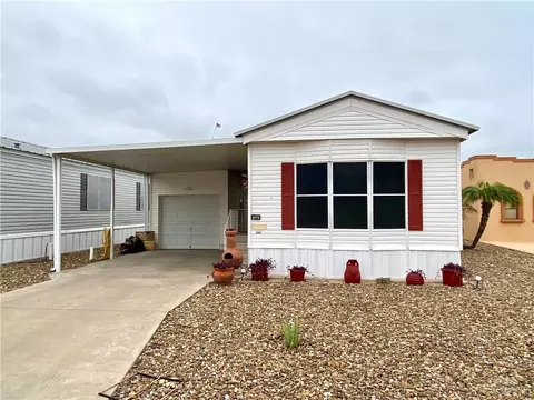 2500 E Bogey Dr, Mission, TX 78572