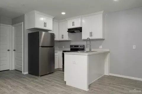 Kitchen - 627 E Danielle Ave, Pharr, TX 78577 photo 3 of 3