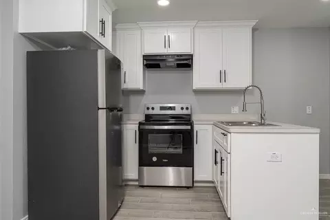 Kitchen - 627 E Danielle Ave, Pharr, TX 78577 photo 1 of 3