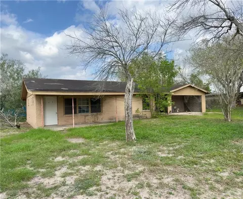 1002 W Ciro Caceres Ave, Elsa, TX 78543
