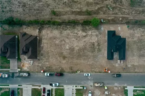 3525 E Diamond Head Ave, Alton, TX 78537