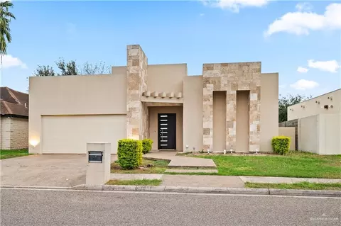 206 N Mockingbird Ave, Mission, TX 78572