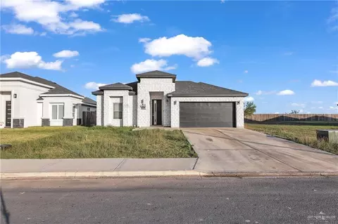 2003 N 32nd St, Hidalgo, TX 78557