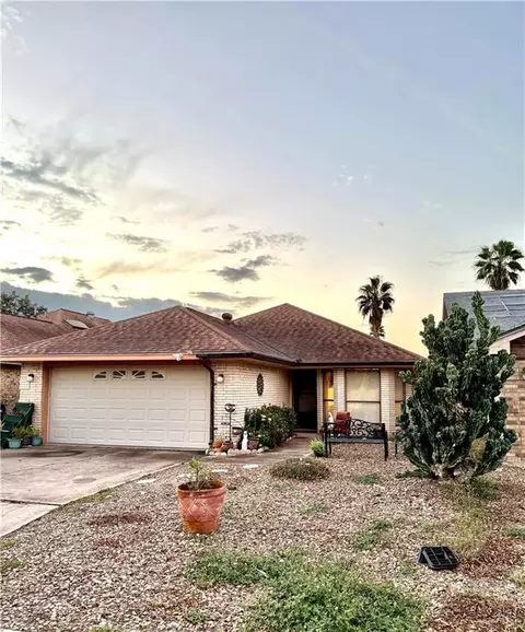 2608 Ashley Dr, Pharr, TX 78577