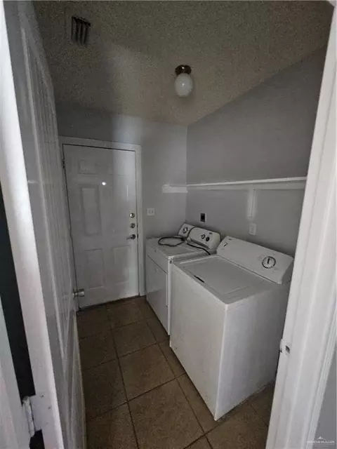 705 Emerald Dr, Pharr, TX 78577 photo 5