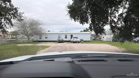 8513 E Alberta Rd, Donna, TX 78537