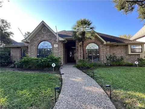 116 E Warbler Ave, Mcallen, TX 78504