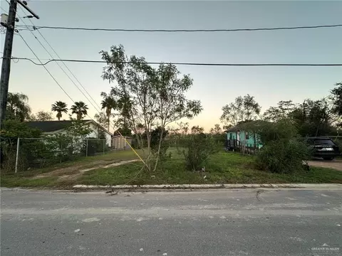 225 Angelita St, Edcouch, TX 78538