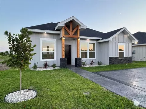 117 Lenon Ave, Edcouch, TX 78538