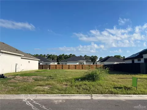 3105 E Bella Vista Ave E, Alton, TX 78573
