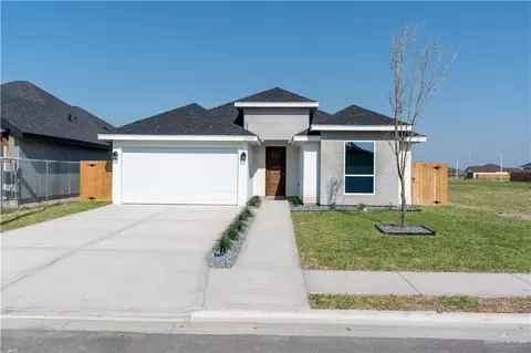 2100 Blue Sky Dr, Weslaco, TX 78599