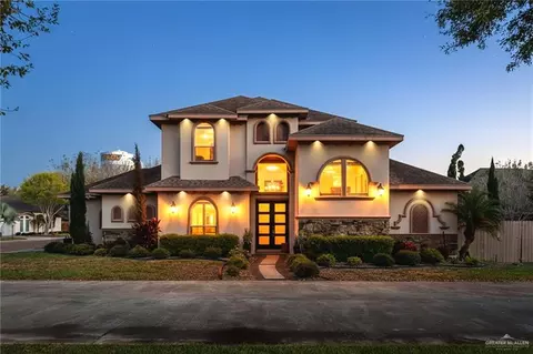 1014 Hill Country Rd, Edinburg, TX 78539