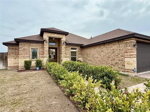 1204 S Rockport St, Mission, TX 78573