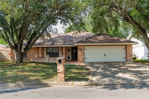 2105 Nightingale Ave W, Mcallen, TX 78504