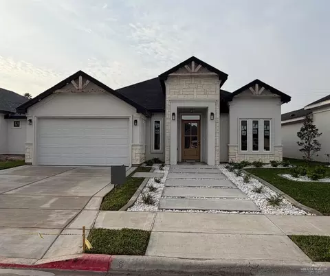 903 Azalea St, Mission, TX 78573