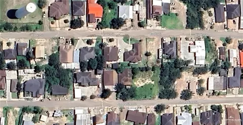 5139 Brooks St, Rio Grande City, TX 78582