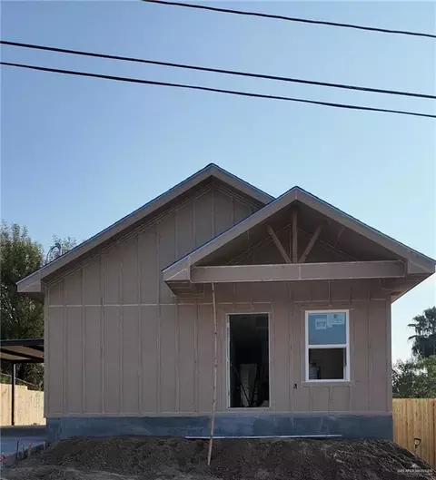 352 Elias Lopez St, Rio Grande City, TX 78582