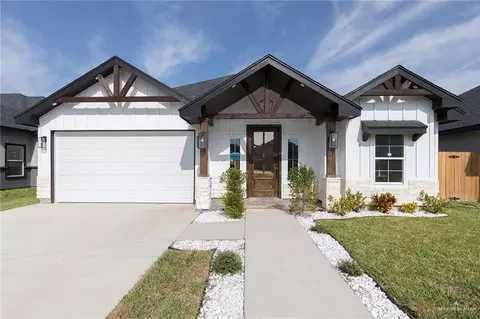 2112 Blue Sky Dr, Weslaco, TX 78599