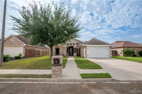 328 Katrina Dr, La Joya, TX 78560