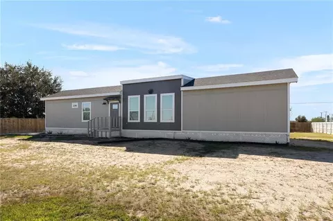 15717 S Gaston Cir, Edinburg, TX 78542