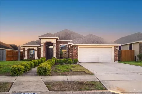 3818 Lori Morgan Dr, Edinburg, TX 78541