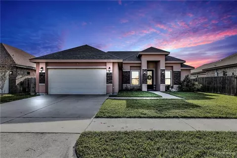 4802 Westgate Cir N, Harlingen, TX 78552