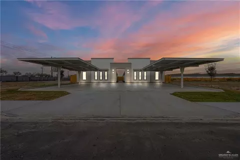448 Medina Ln, Alamo, TX 78516
