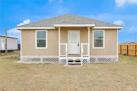 2904 111th St, Alton, TX 78573