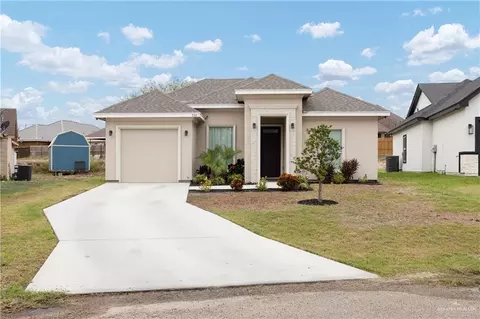 732 N Kika De La Garza Blvd, La Joya, TX 78560