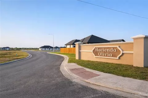 1517 Amanda St, Mercedes, TX 78570