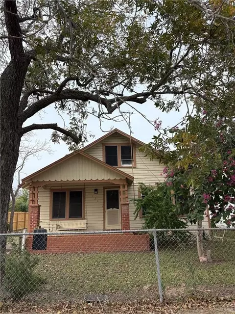 124 Hidalgo St, San Benito, TX 78586