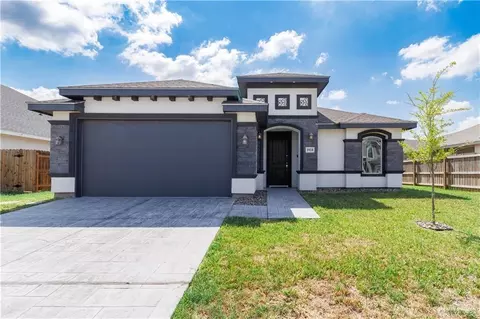 1928 Tierra Santa Cir, Edinburg, TX 78542