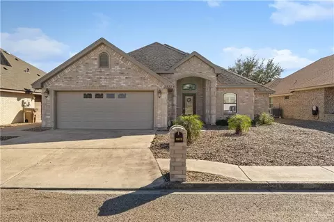 3522 E Country Club Dr N, Edinburg, TX 78542