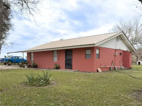21707 Hidalgo St, Edcouch, TX 78538