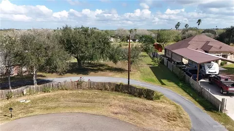 6008 La Quinta Ln, Weslaco, TX 78599
