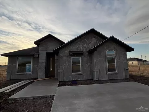 2292 Via Roma Rd, Weslaco, TX 78596