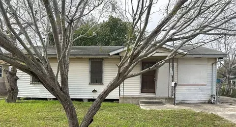 4533 Bluebelle Ln, Corpus Christi, TX 78416