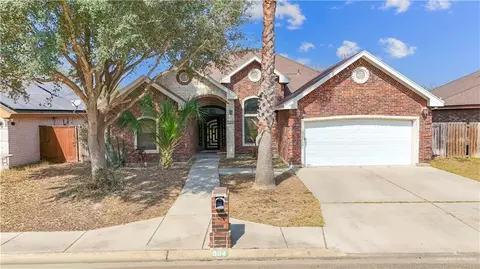 904 W E St, Mission, TX 78572