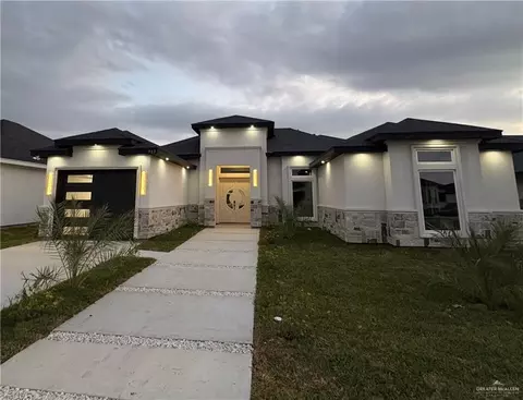 903 E 38th St E, San Juan, TX 78589