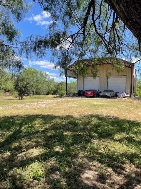 13033 10th St, Hargill, TX 78549