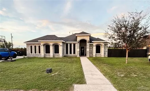 321 Gladiola Dr, Elsa, TX 78543