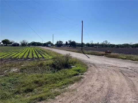 002 S Cage Blvd, Pharr, TX 78577 photo 13