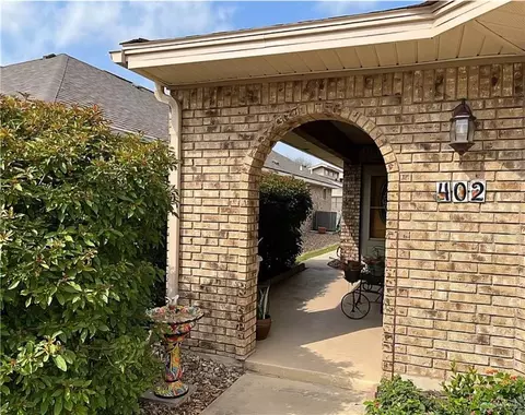 402 Jupiter St, Mission, TX 78572