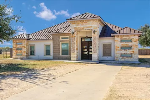 418 S Main St, Penitas, TX 78576