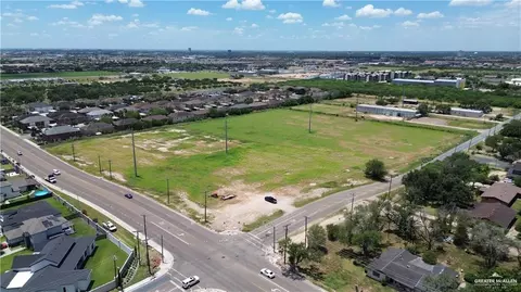 5211 N Sugar Rd, Pharr, TX 78577 photo 2