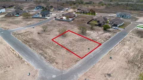 000 Dalia St, Rio Grande City, TX 78582