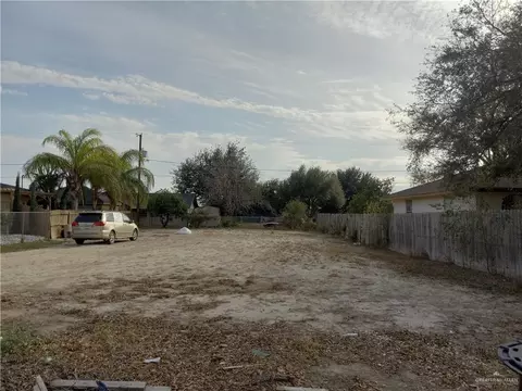 601 Patricia St, Mission, TX 78572