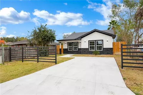 612 S 21st St, Donna, TX 78537