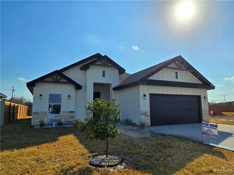 2401 Blue Sky Dr, Weslaco, TX 78596