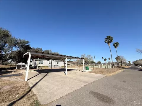 7301 Lakeview Dr, Mission, TX 78574